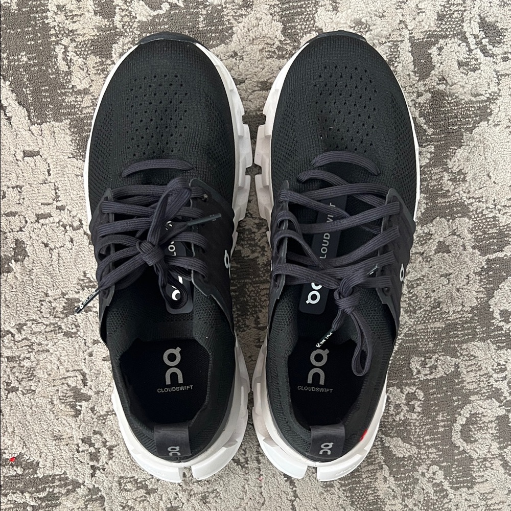 On Running Black and White Athletic Shoes - Picture 5 of 7